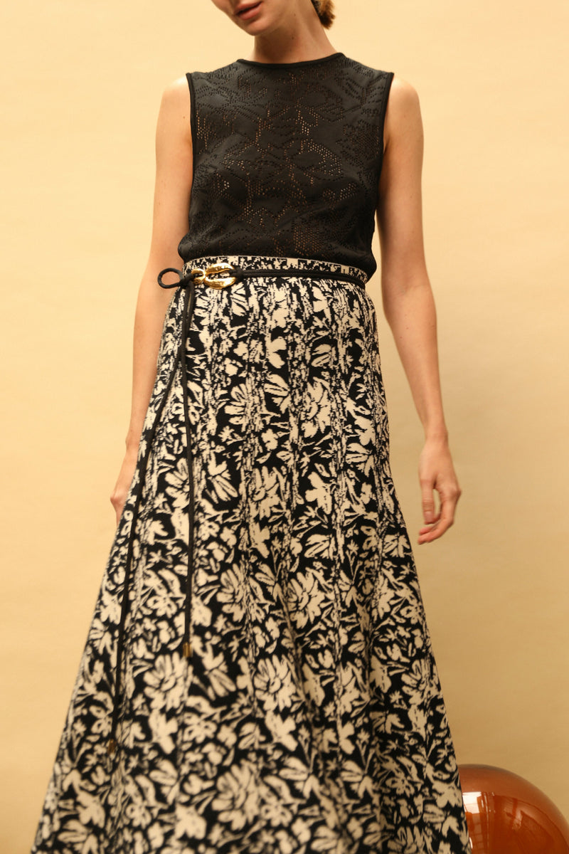 Amaranta Floral Eyelet Top - Black