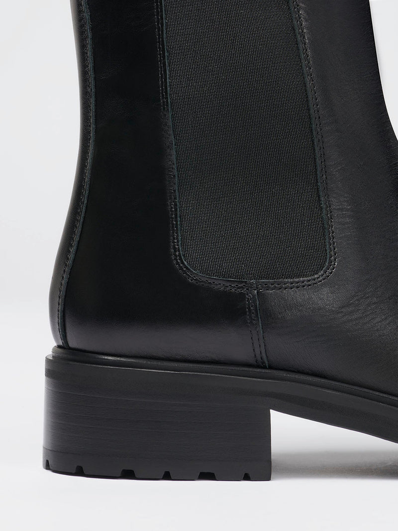 Jack Calf Leather Boot - Black