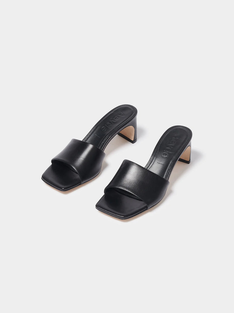 Jeanie Leather Sandals - Black