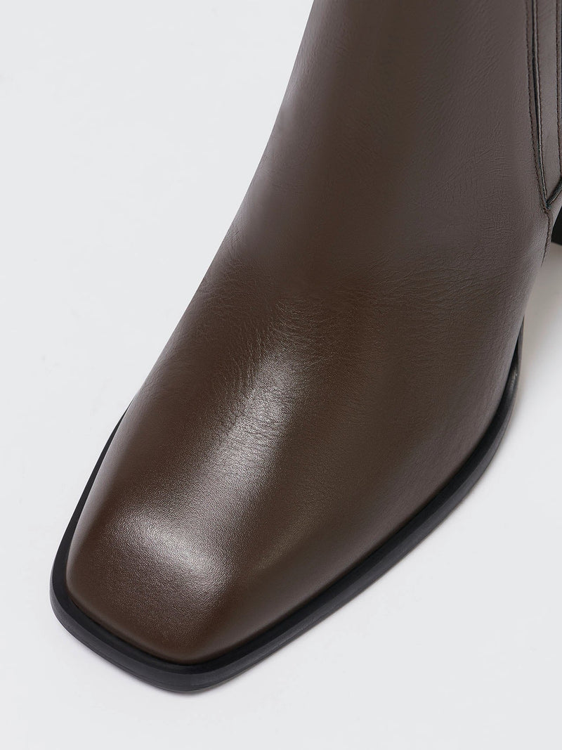 Nat Calf Leather Boot - Moka