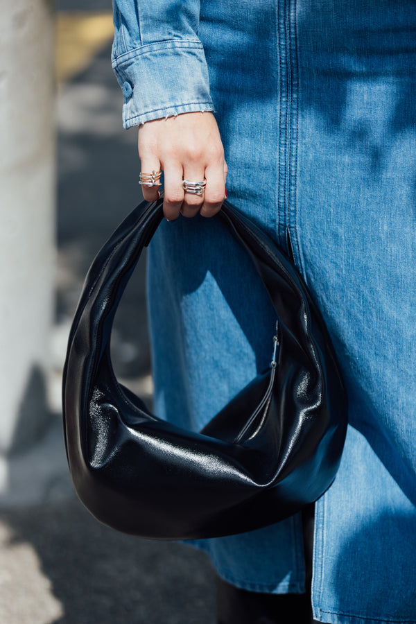 Olivia Hobo Medium - Black Patent Leather