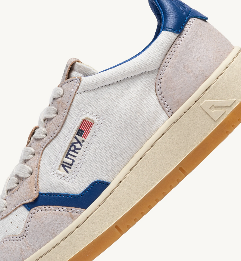 Medalist Low Womens - Canvas/Sand White/Blue