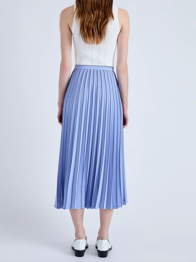 Pleated Miles Skirt in Crepe - Pale Iris/Black