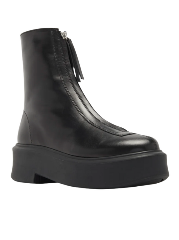 Zipped Boot I - Black