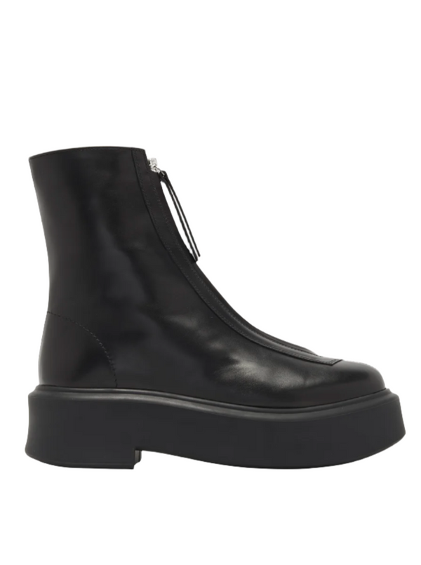 Zipped Boot I - Black