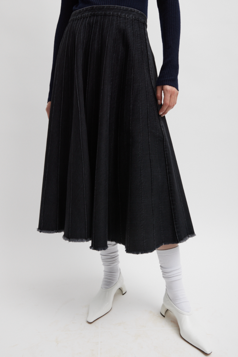 Vintage Black Denim Pintucked Denim Skirt - Black