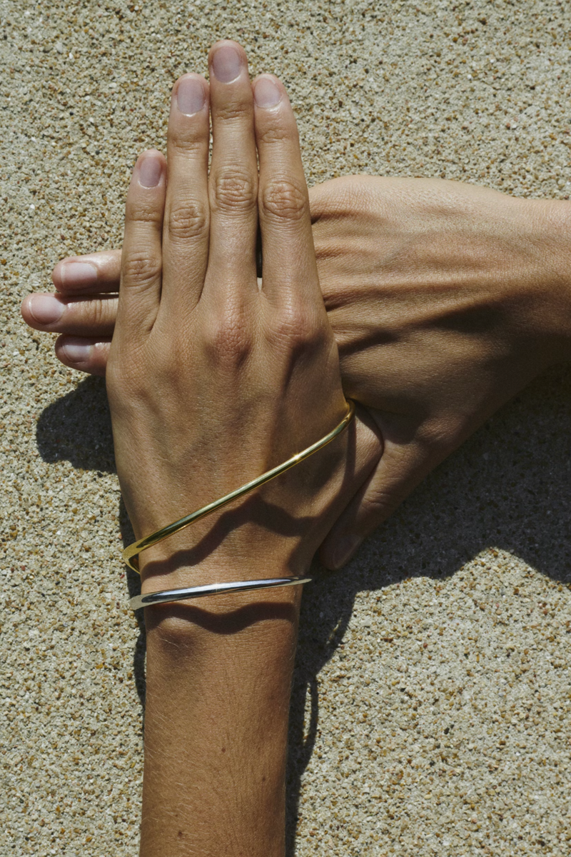 Medium Ivy Two-Tone Bracelet - Left