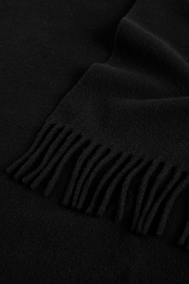 Classic Wool Scarf - Black