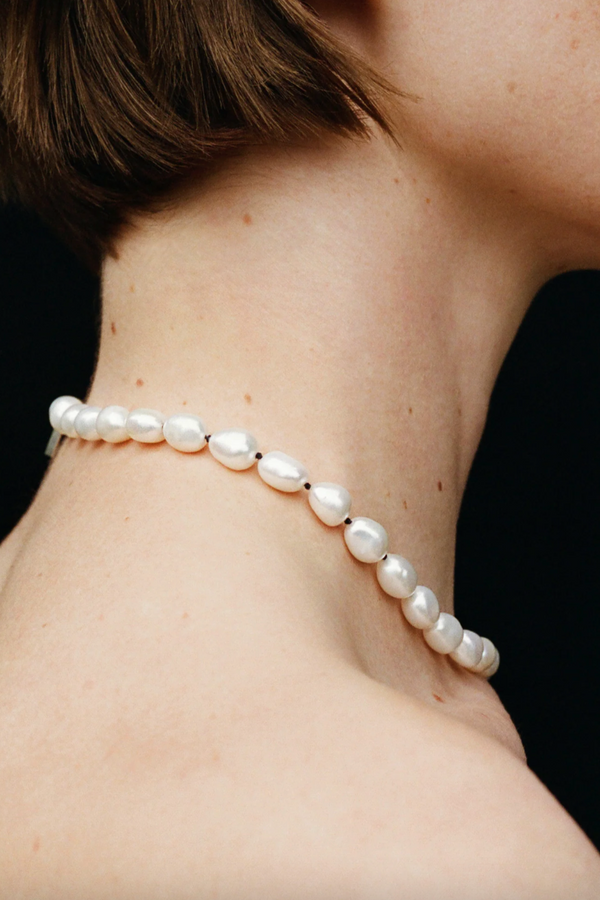 Simple Baroque Pearl Collar - Silver/Pearl