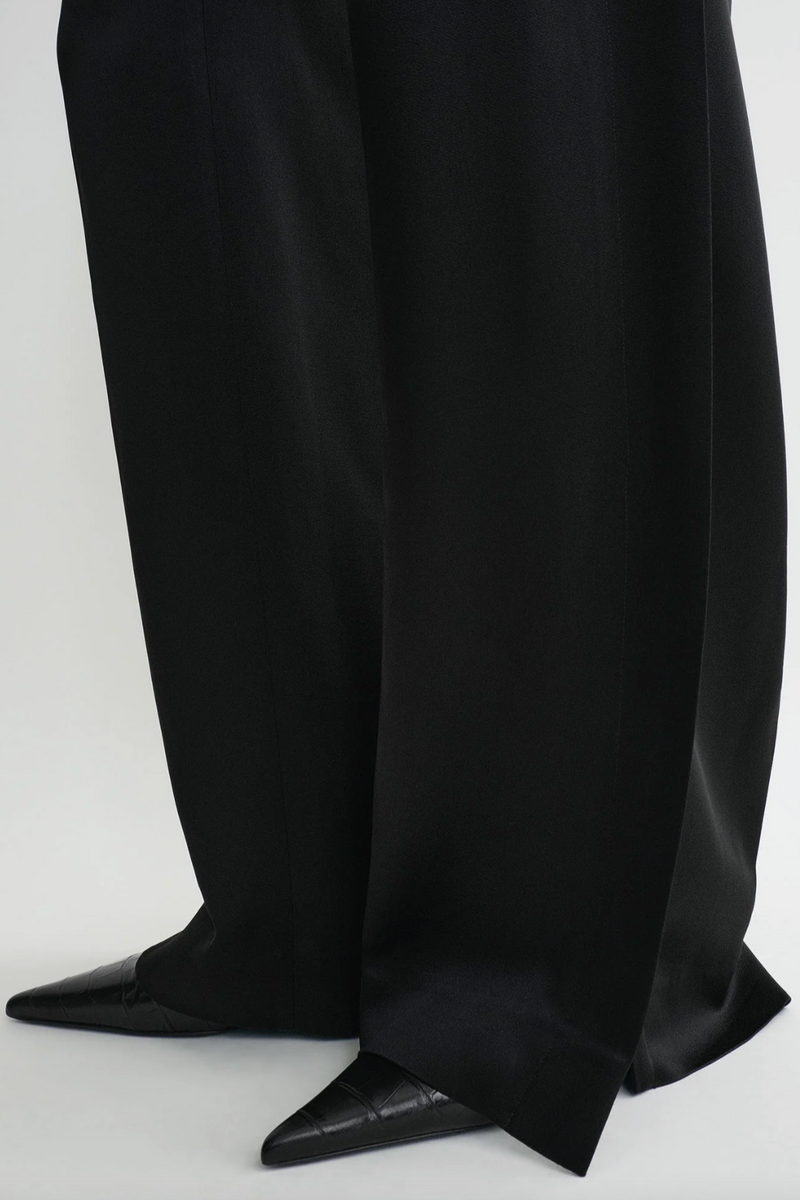 Cuff-Slit Trousers - Black