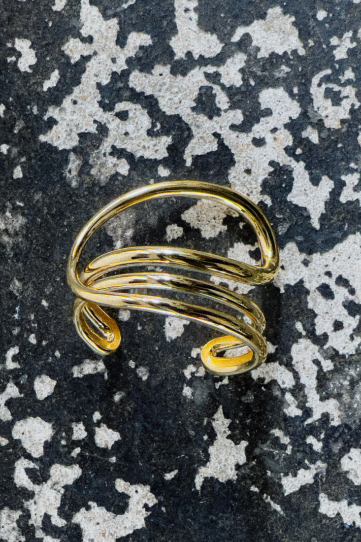 Small Round Trip Cuff Bracelet - Gold Vermeil