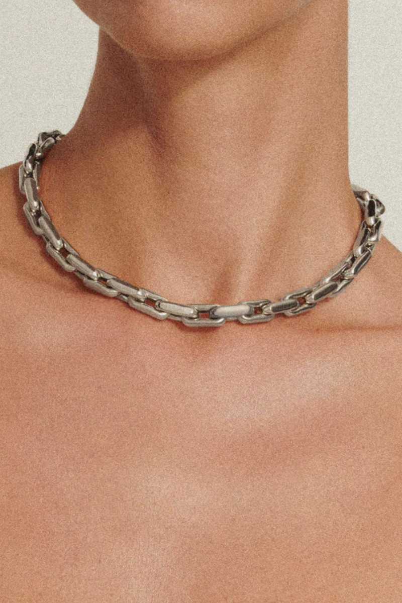 Small White Gold Link Necklace