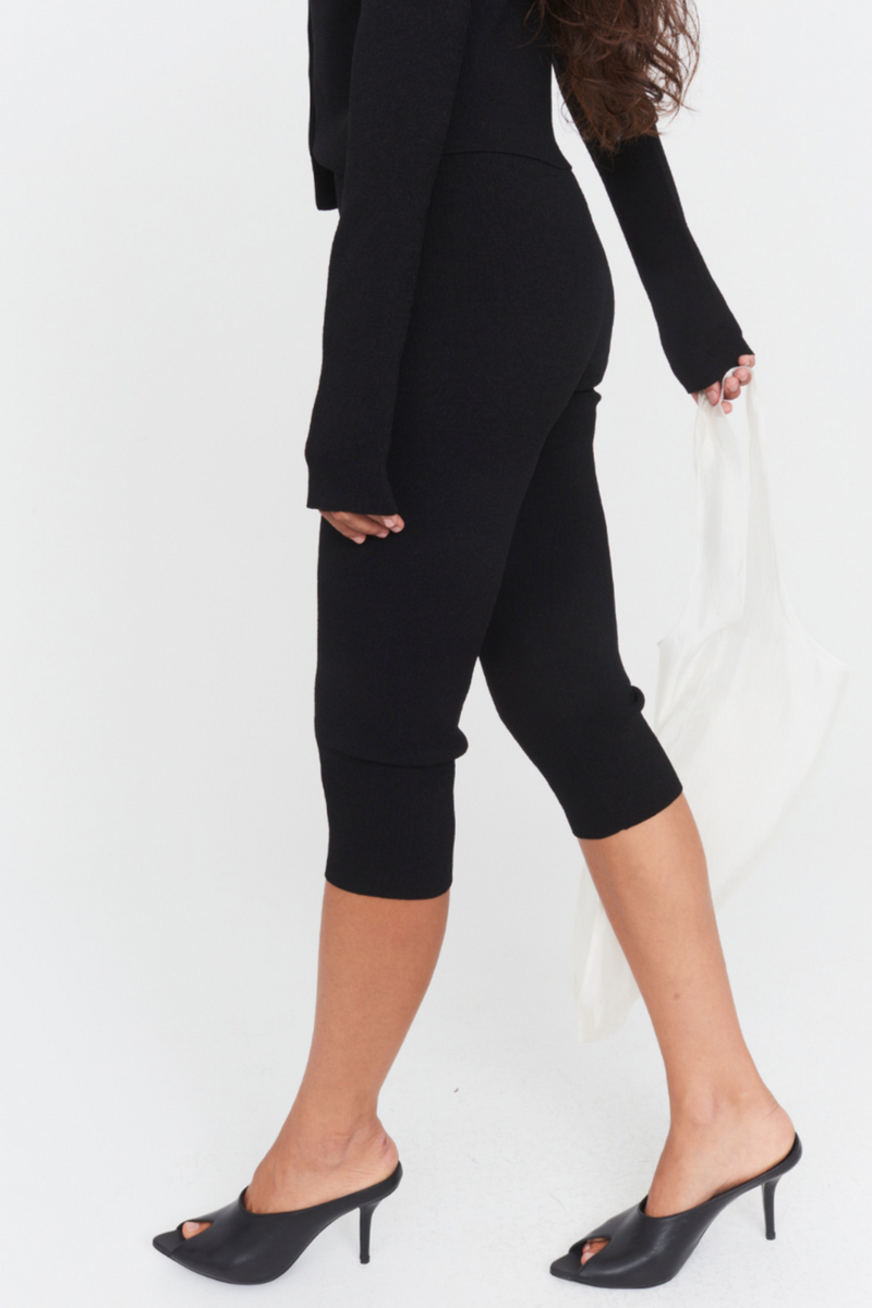 Madison Capri - Black