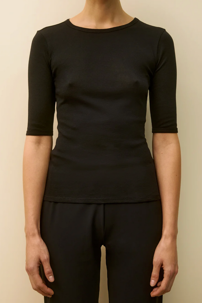 Anna Tee - Black
