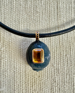 Carved Coquito & Emerald Cut Citrine