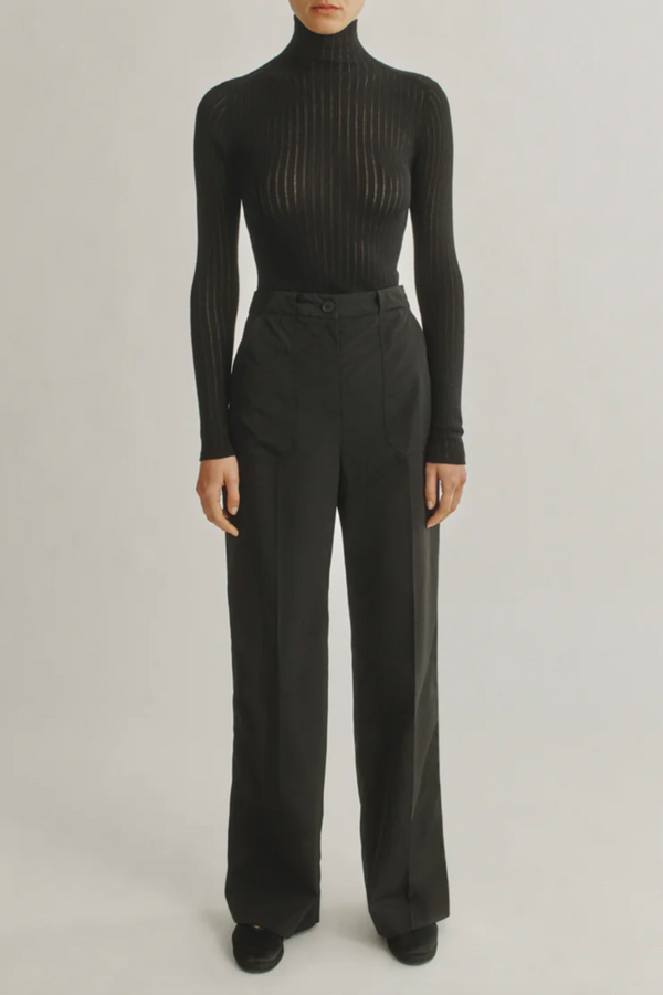 The Whisper Turtleneck - Black
