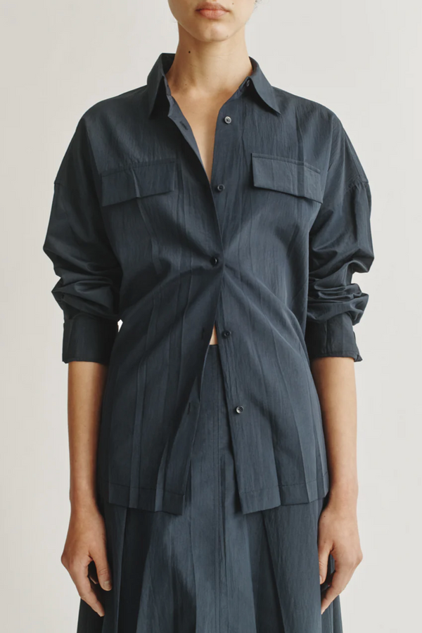 The Pleated Utility Shirt - Navy