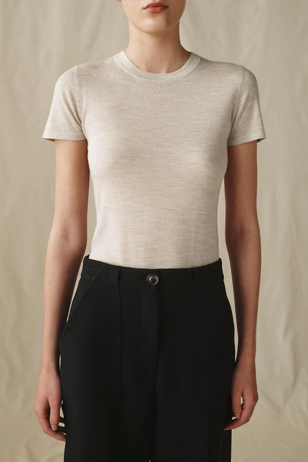 The Cashmere and Silk T-Shirt - Taupe