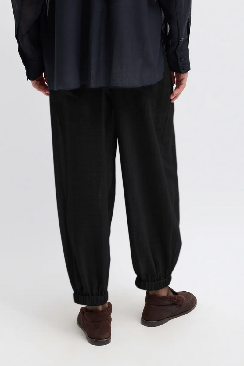 Sheer Wool Gauze Pleated Long Balloon Pant - Black