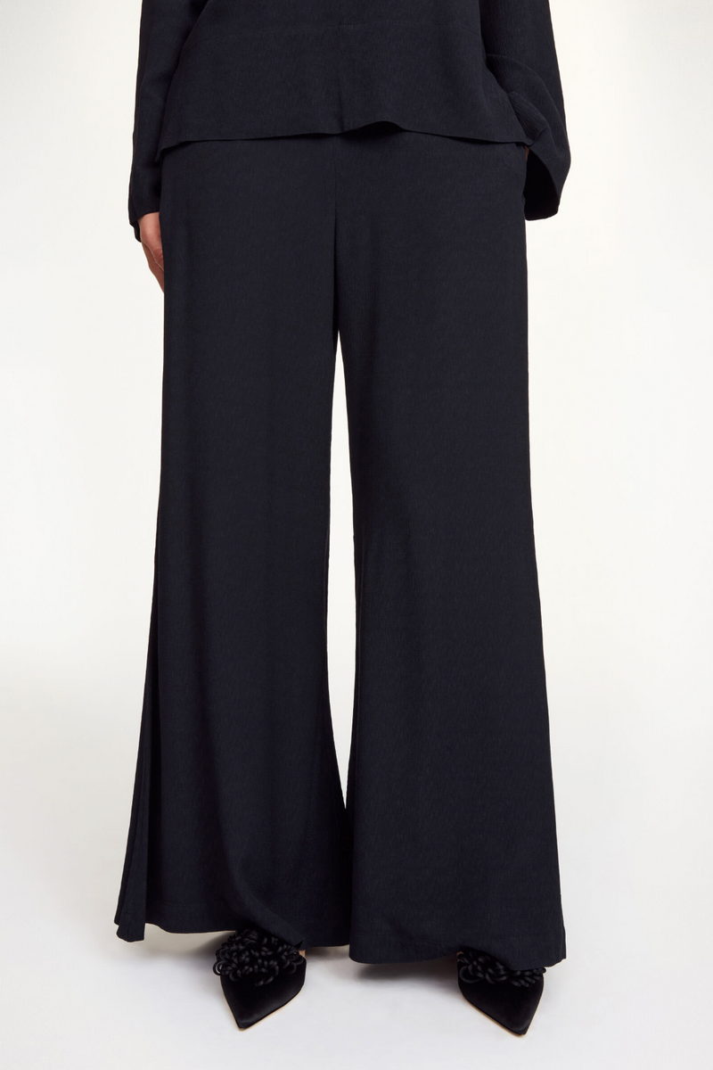 Lucee Flared Trousers - Black