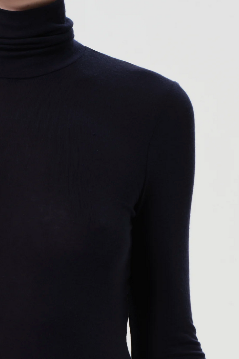 Pascale Turtleneck - Navy