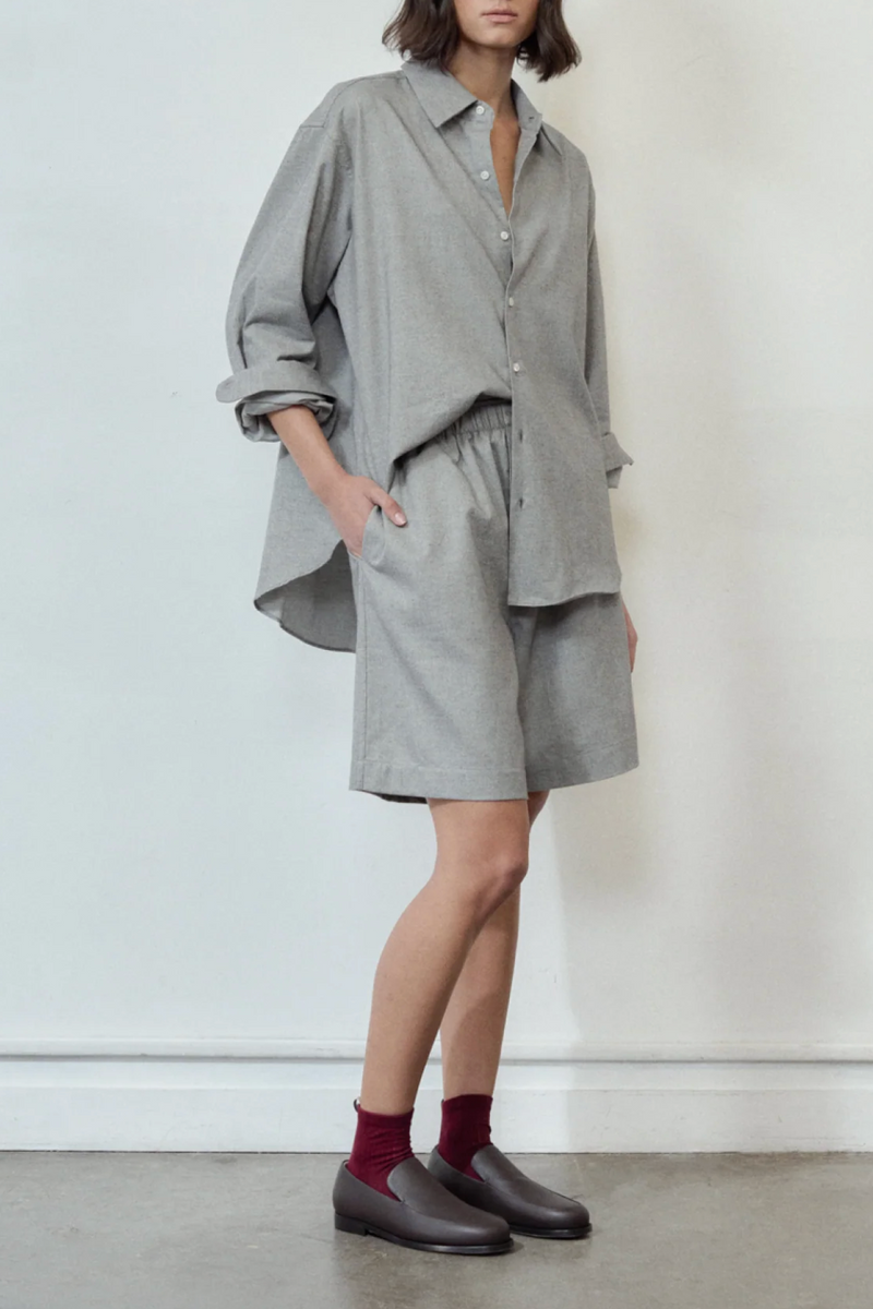 La Boxer Bermuda in Cotton Flannel - Light Grey Herringbone