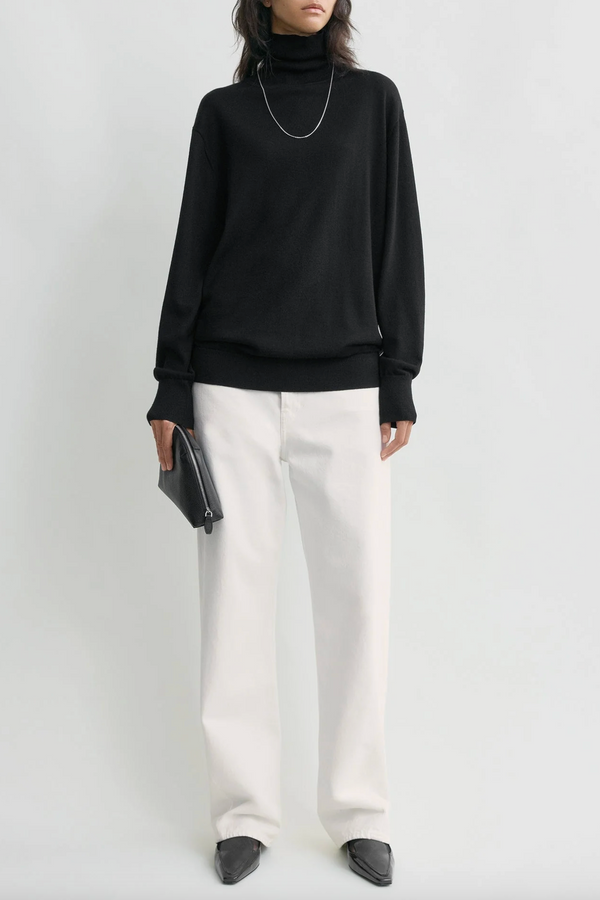 Merino Turtleneck - Black