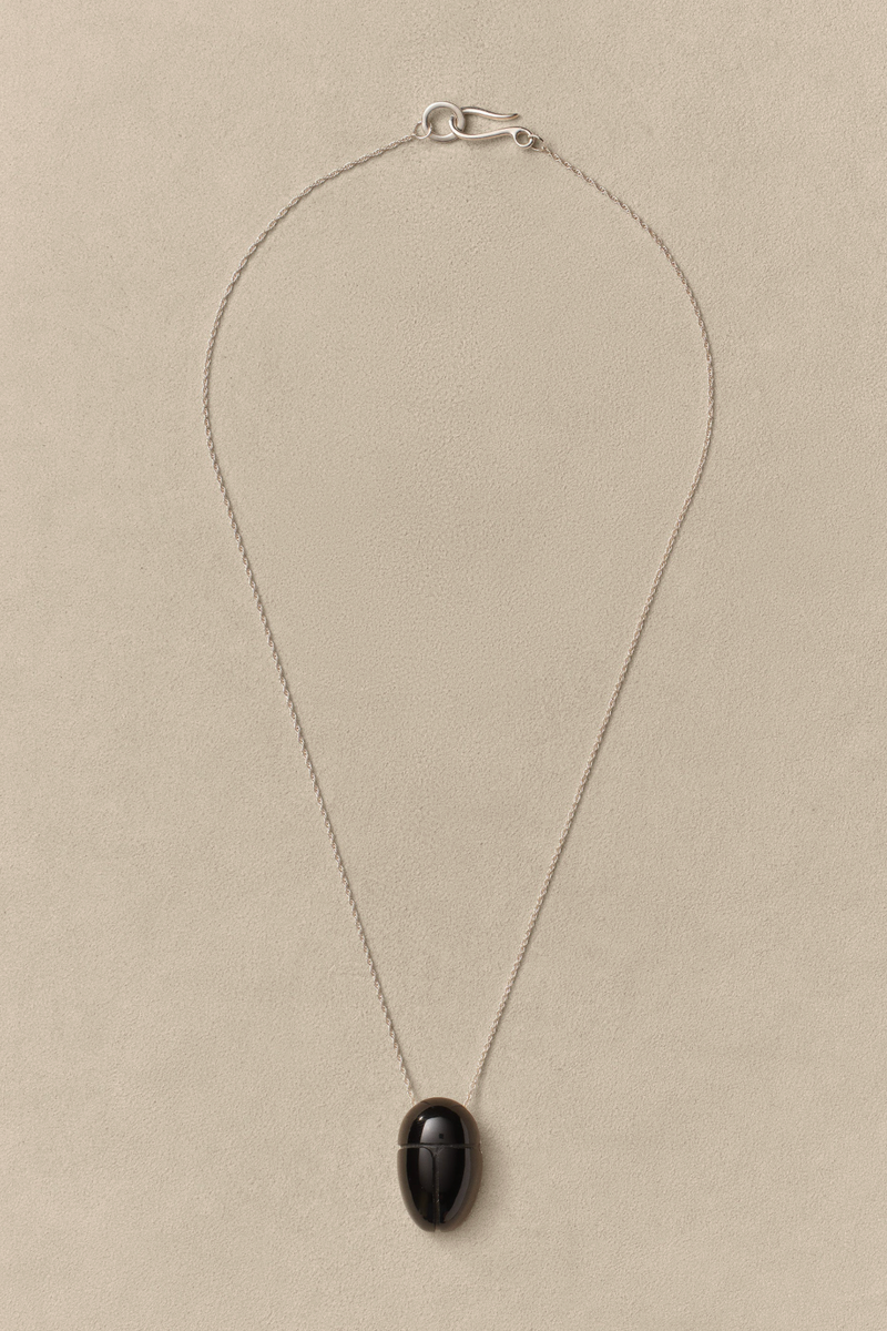 Everyday Scarab Pendant - Onyx