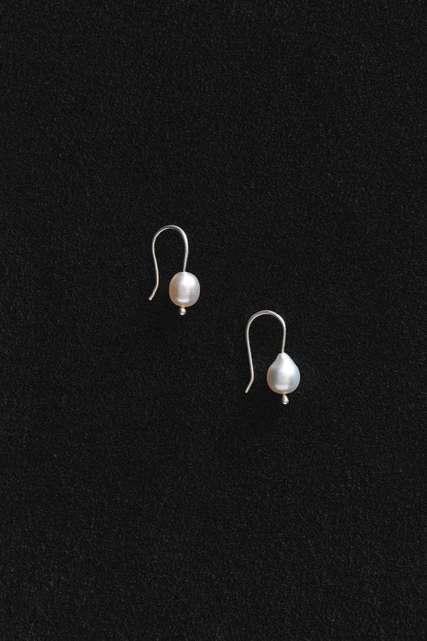 South Sea Mermaid Earrings - White Pearl