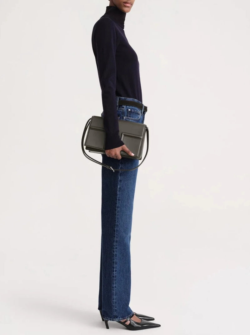 Two-Tone Turtleneck Knit - Navy