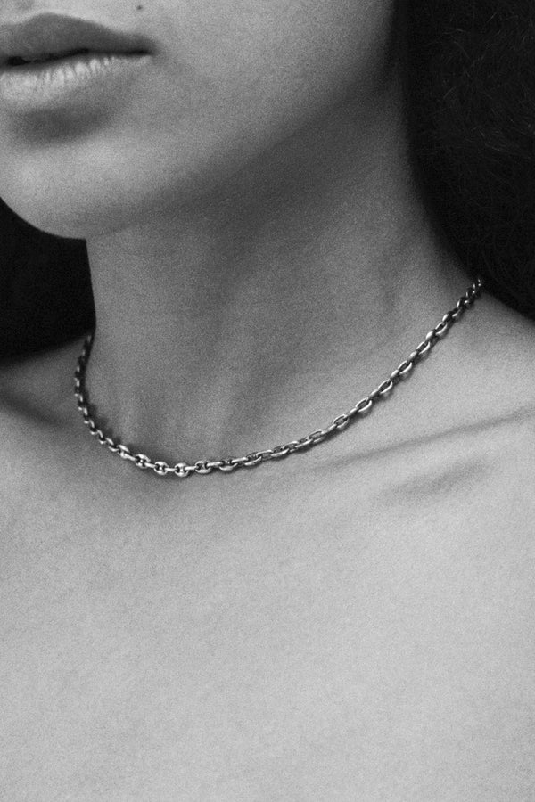 Classic Delicate Chain - Gold