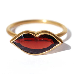 Marie-Hélène de Taillac Small Tender Kiss Ring - Garnet @ Hero Shop